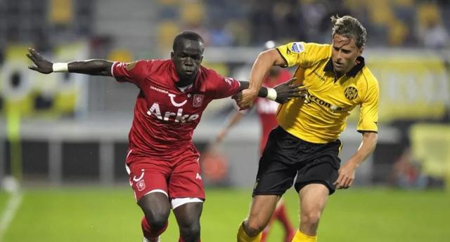 他与勒布朗 他与勒布朗